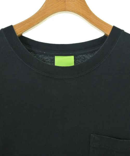 HUF เสื้อยืด/เสื้อท็อปส์
