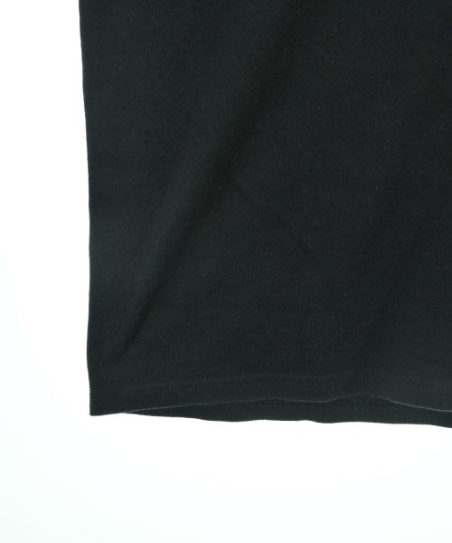 HUF เสื้อยืด/เสื้อท็อปส์