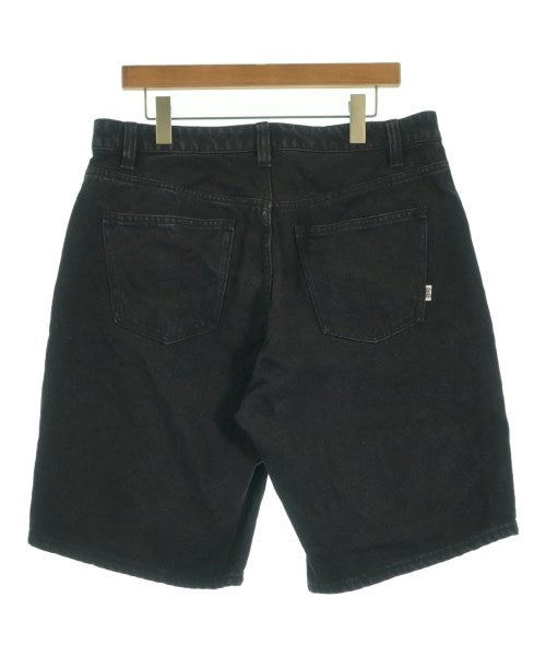 HUF กางเกงขาสั้น