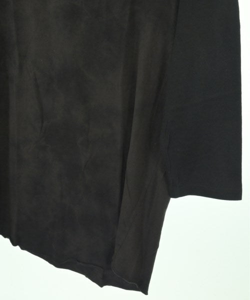 HUF เสื้อยืด/เสื้อท็อปส์