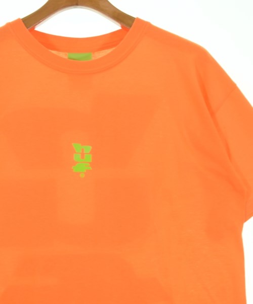 HUF เสื้อยืด/เสื้อท็อปส์