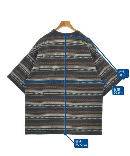 HUF เสื้อยืด/เสื้อท็อปส์