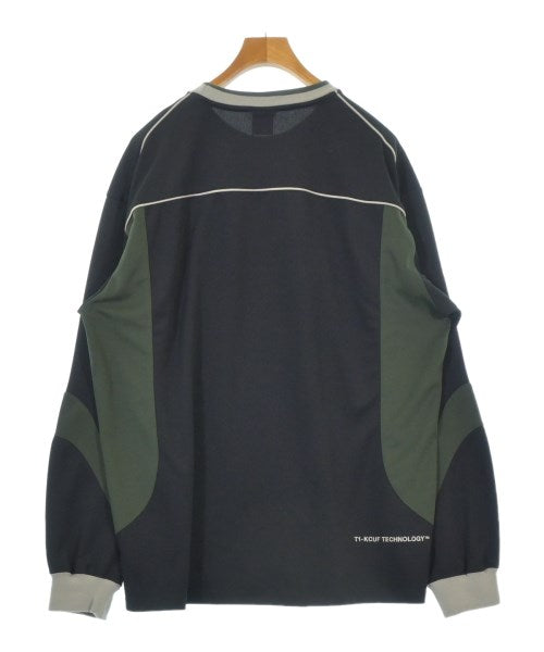 HUF เสื้อยืด/เสื้อท็อปส์