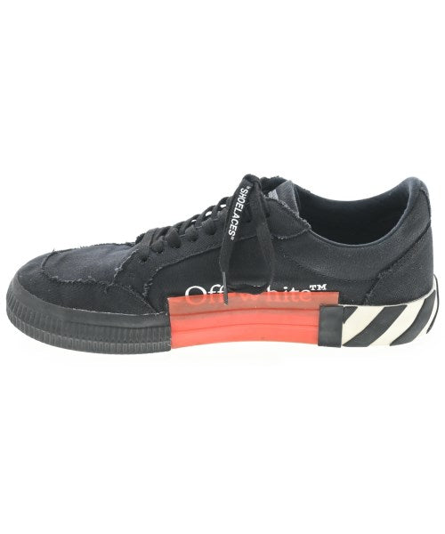OFF-WHITE รองเท้าผ้าใบ