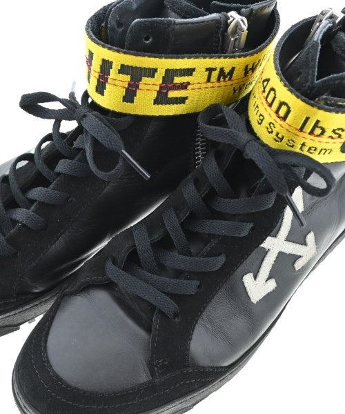 OFF-WHITE รองเท้าผ้าใบ