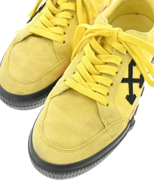OFF-WHITE รองเท้าผ้าใบ