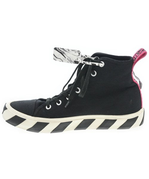 OFF-WHITE รองเท้าผ้าใบ
