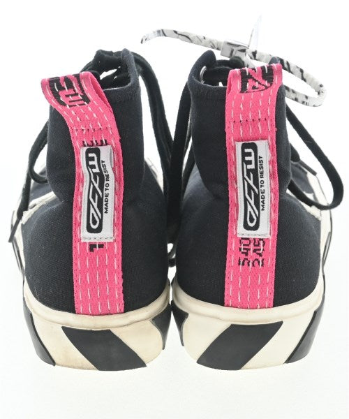 OFF-WHITE รองเท้าผ้าใบ