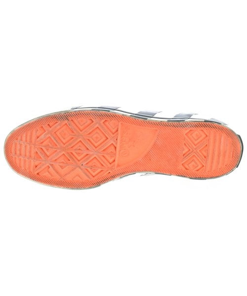 OFF-WHITE รองเท้าผ้าใบ