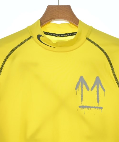 OFF-WHITE เสื้อยืด/เสื้อท็อปส์