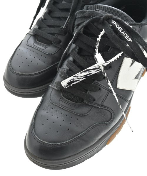 OFF-WHITE รองเท้าผ้าใบ