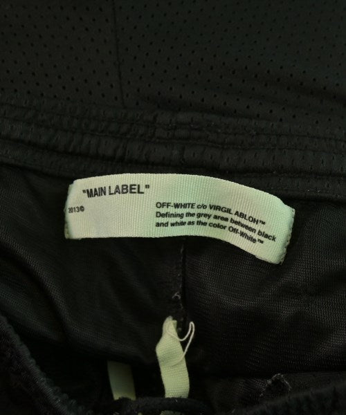 OFF-WHITE กางเกงขาสั้น