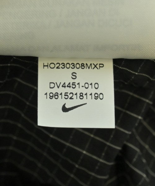 OFF-WHITE เสื้อพาร์กาภูเขา