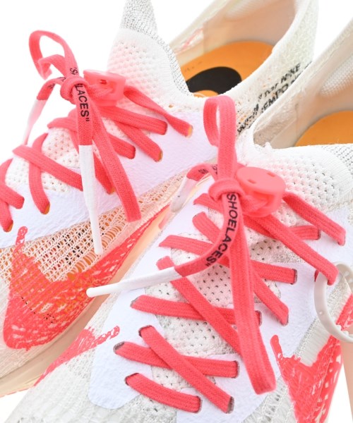 OFF-WHITE รองเท้าผ้าใบ