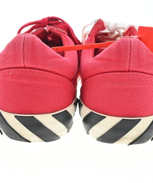 OFF-WHITE รองเท้าผ้าใบ