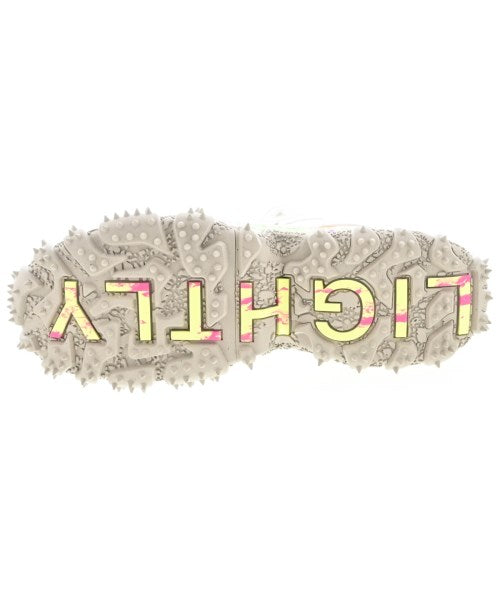 OFF-WHITE รองเท้าผ้าใบ