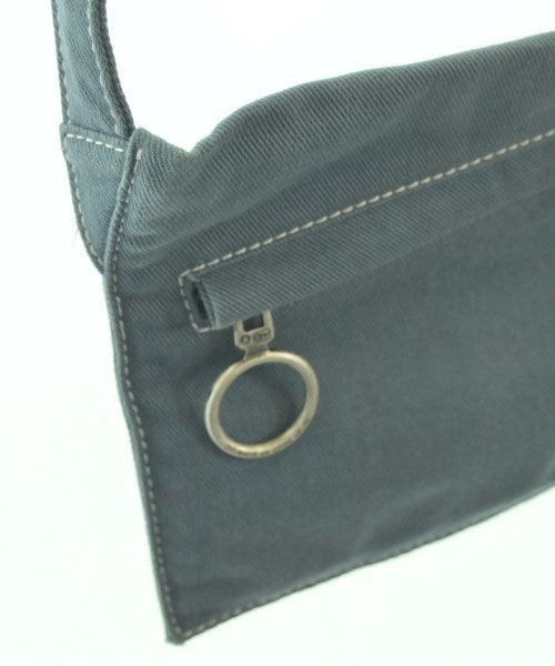 OFF-WHITE กระเป๋าสะพาย