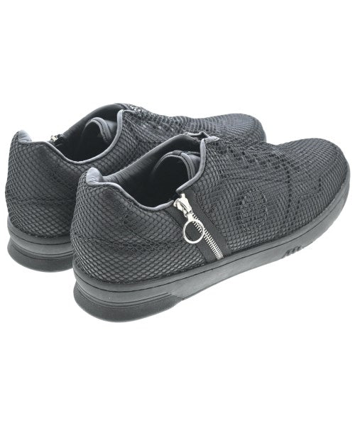 STAMPD รองเท้าผ้าใบ