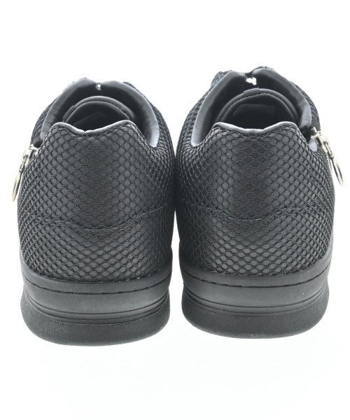 STAMPD รองเท้าผ้าใบ