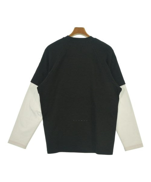 STAMPD เสื้อยืด/เสื้อท็อปส์