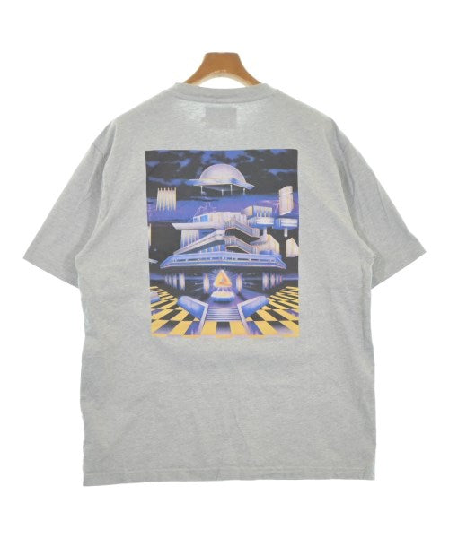 PALACE เสื้อยืด/เสื้อท็อปส์