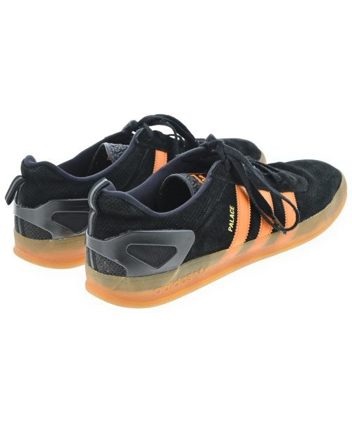 PALACE รองเท้าผ้าใบ