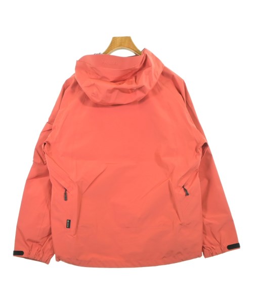 PALACE เสื้อพาร์กาภูเขา