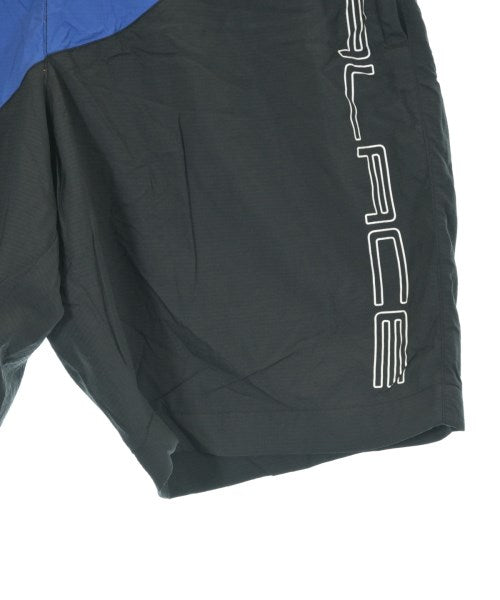 PALACE กางเกงขาสั้น