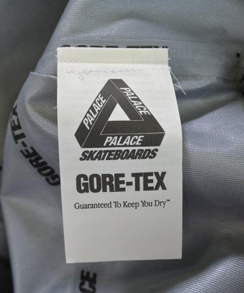 PALACE เสื้อพาร์กาภูเขา