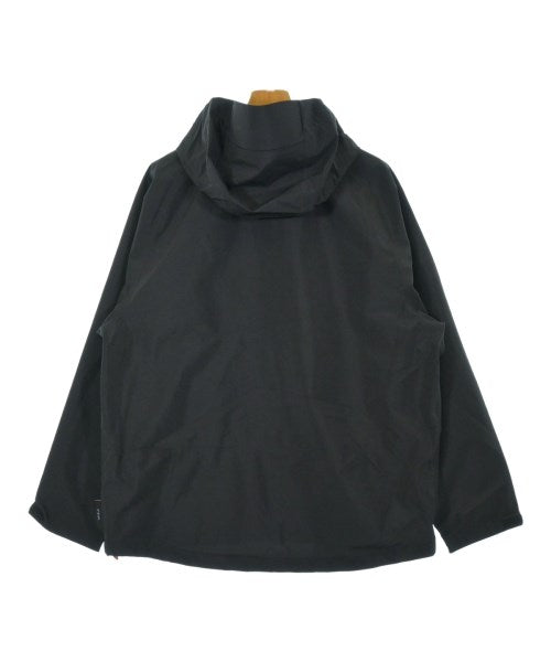 PALACE เสื้อพาร์กาภูเขา