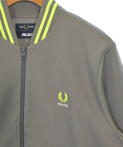 PALACE เสื้อสเวตเตอร์