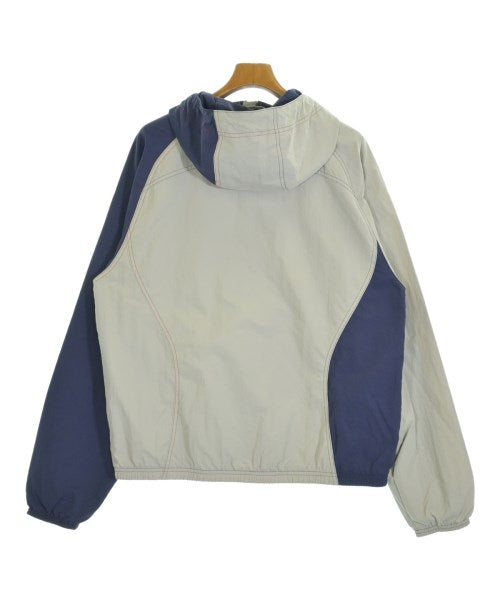 PALACE เสื้อพาร์กาภูเขา