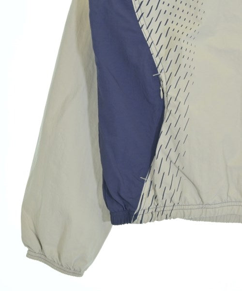 PALACE เสื้อพาร์กาภูเขา