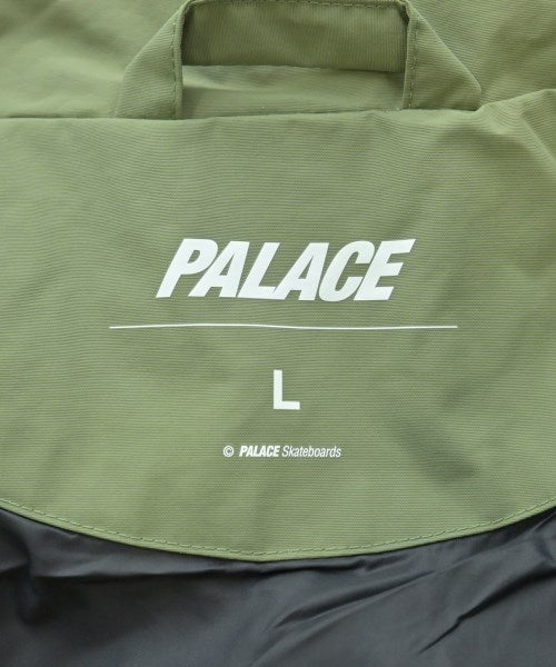 PALACE เสื้อพาร์กาภูเขา