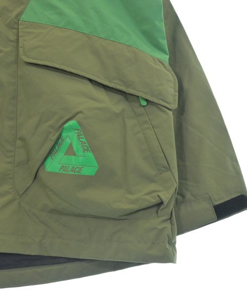 PALACE เสื้อพาร์กาภูเขา