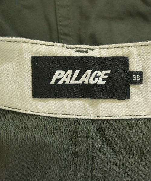 PALACE กางเกงขาสั้น