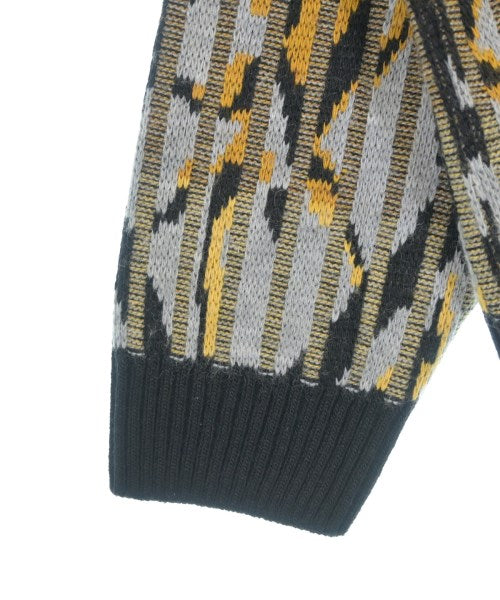 POLAR SKATE เสื้อกันหนาว