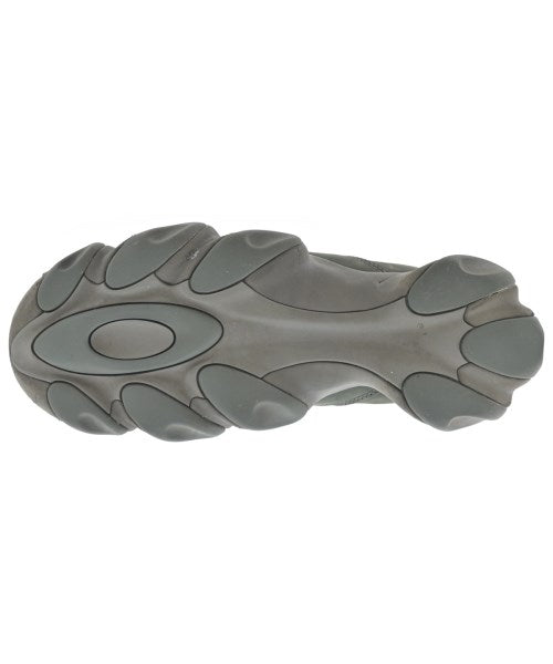 BRAIN DEAD รองเท้าผ้าใบ