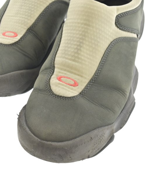 BRAIN DEAD รองเท้าผ้าใบ