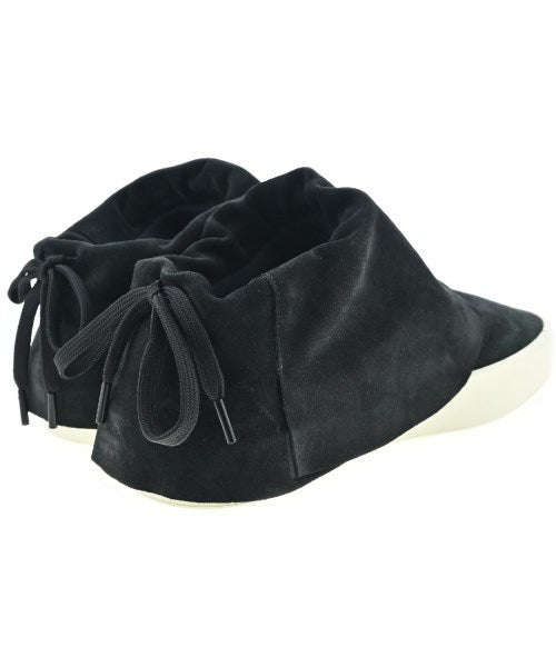 FEAR OF GOD รองเท้าผ้าใบ