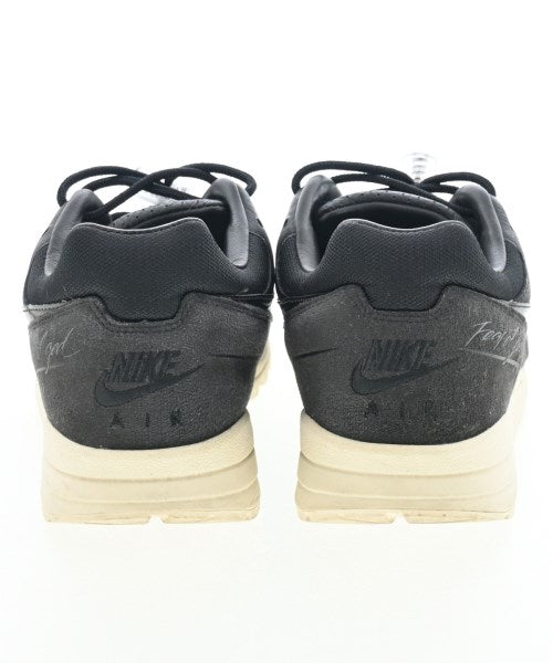 FEAR OF GOD รองเท้าผ้าใบ