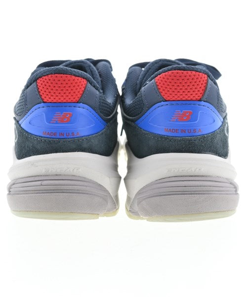 KITH รองเท้าผ้าใบ
