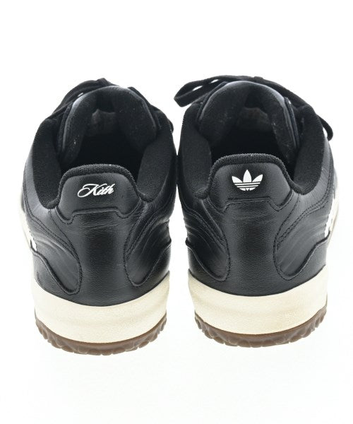 KITH รองเท้าผ้าใบ