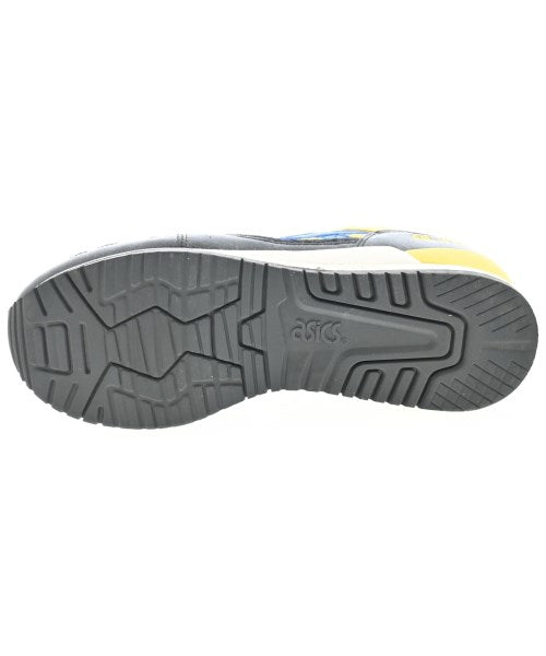 KITH รองเท้าผ้าใบ