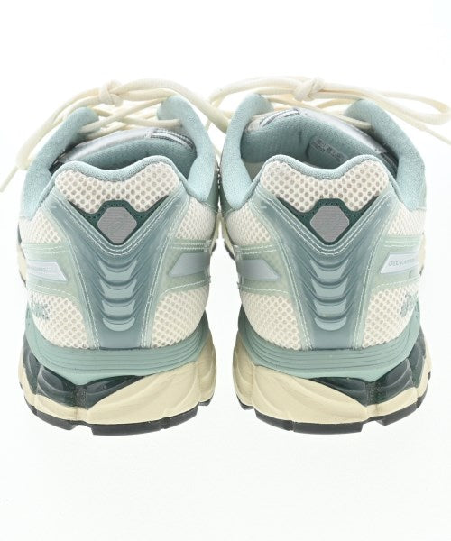 KITH รองเท้าผ้าใบ