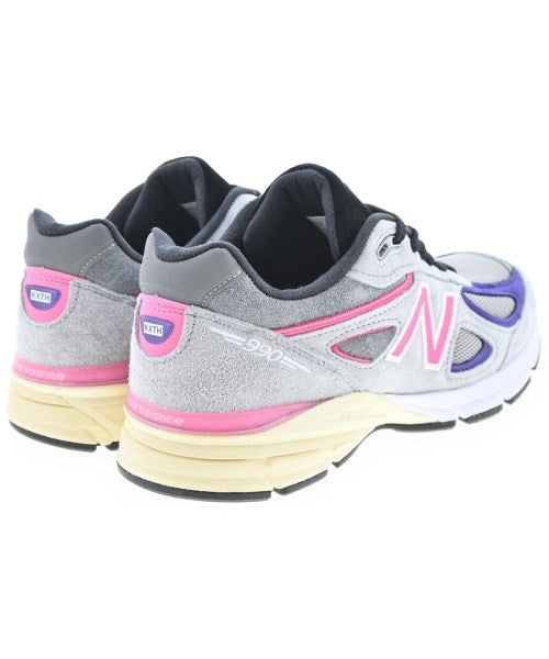 KITH รองเท้าผ้าใบ