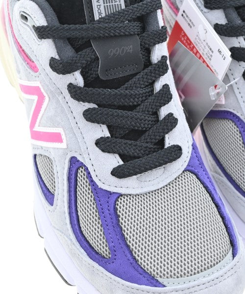 KITH รองเท้าผ้าใบ