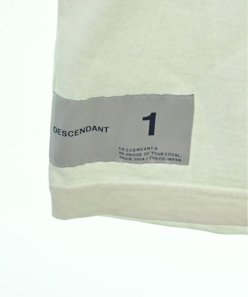 DESCENDANT เสื้อยืด/เสื้อท็อปส์