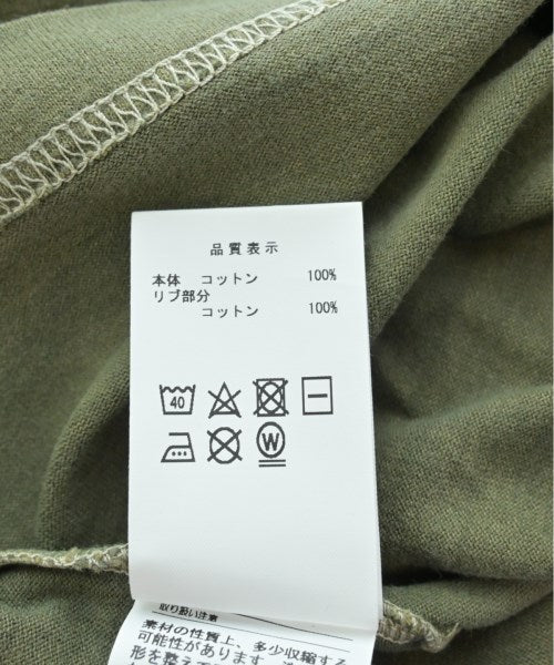 DESCENDANT เสื้อยืด/เสื้อท็อปส์