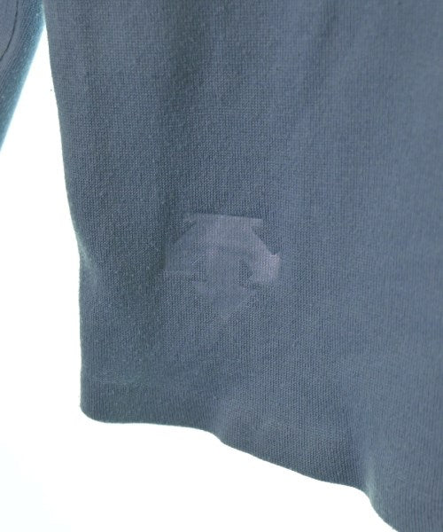 DESCENTE เสื้อยืด/เสื้อท็อปส์